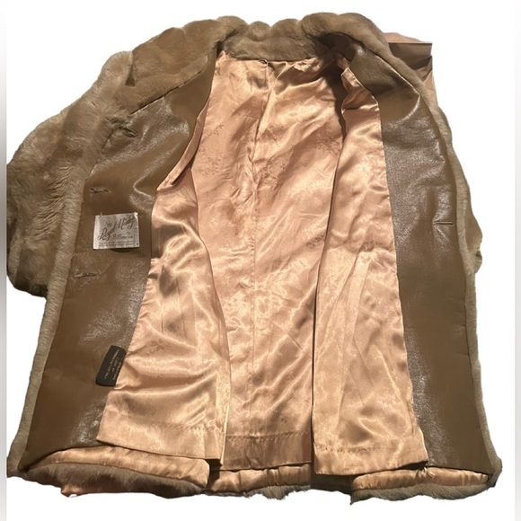 Royal Minke by Hillmoor Vintage faux fur Coat approximate size Medium EUC - Picture 13 of 16